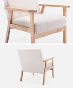 Alice's Home - Fauteuil scandinave en bois et tissu bouclette Isak. Dimensions : L 64 x P 69,5 x H 73 cm